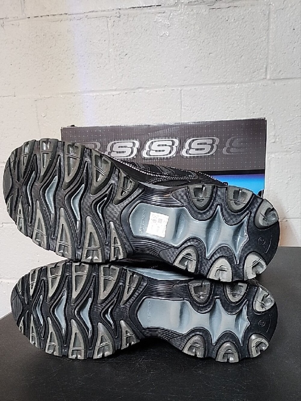 Skechers Sport Men's Black and Gray Trail Runners - Picture 7 of 7